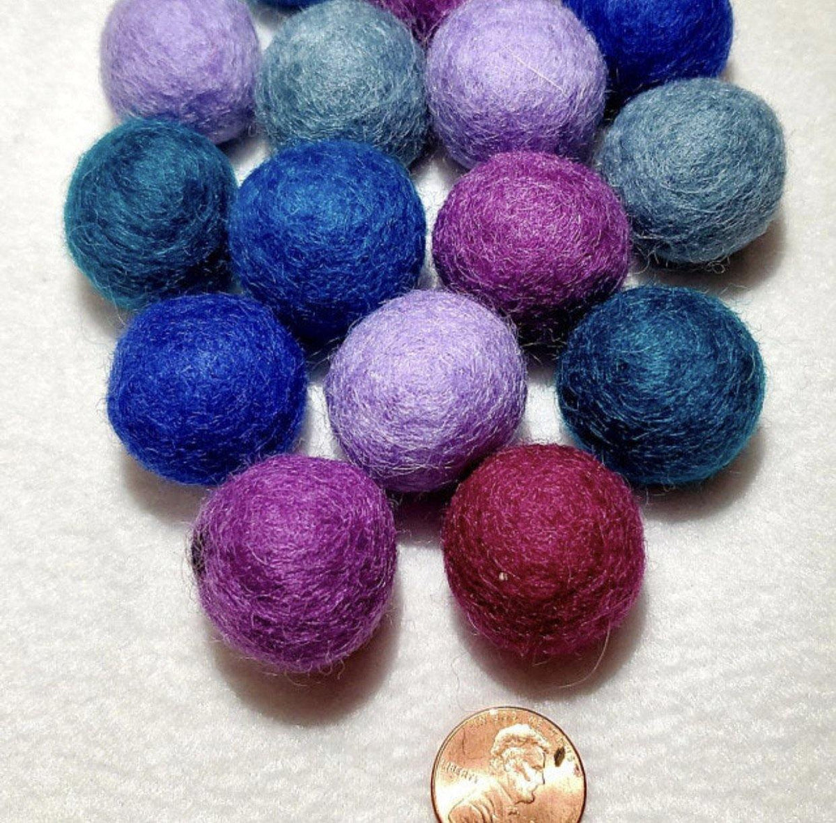 Traditional Rainbow - 2.5 cm Felt Pom Pom Balls