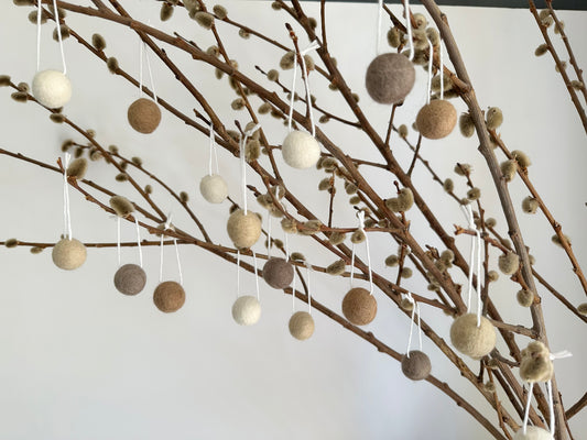 Neutral Ornaments