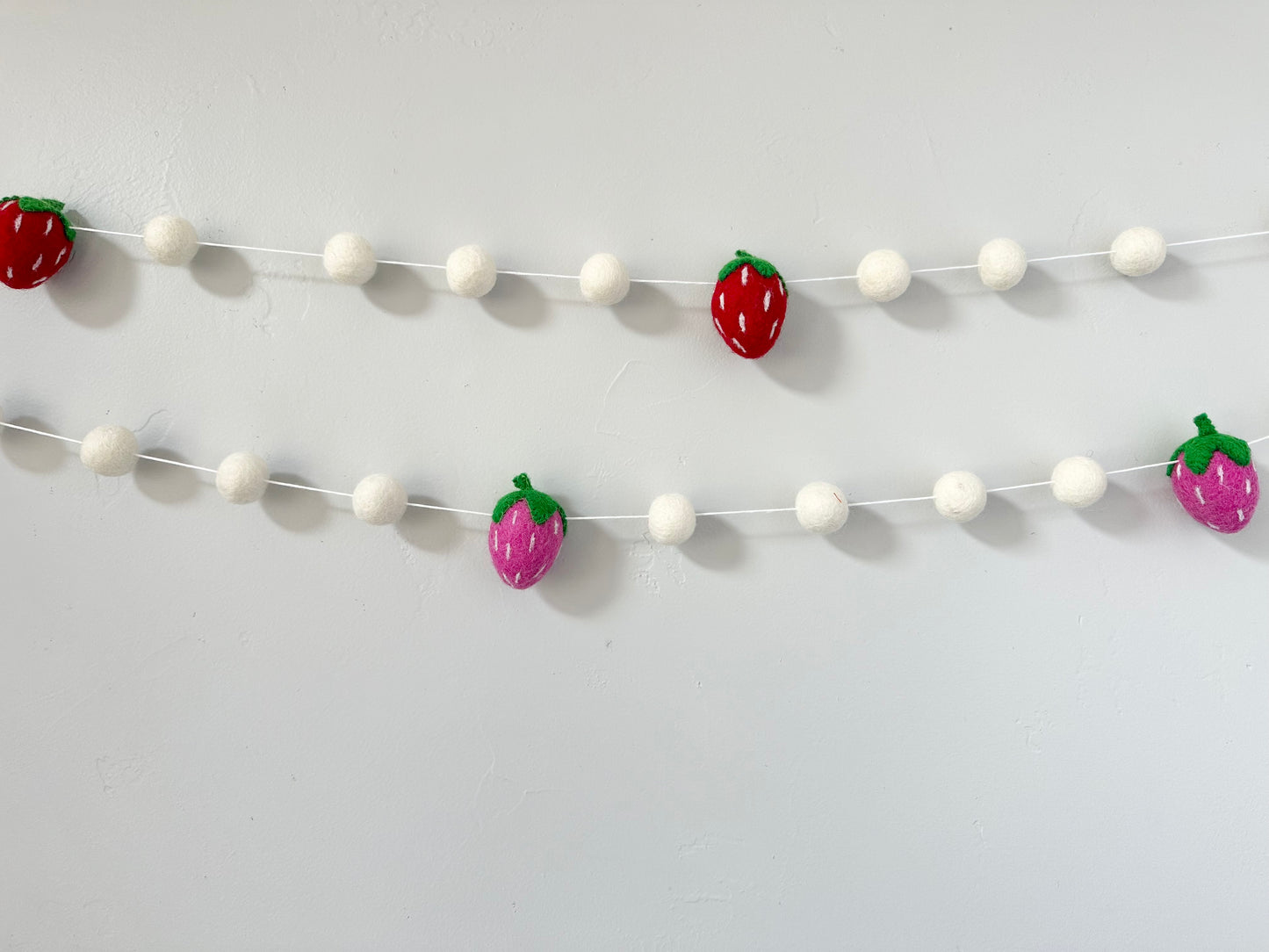 Bright & White Strawberry Garland