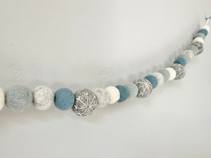 Gray Snowflake Ball Garland