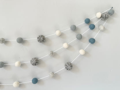 Gray Snowflake Ball Garland