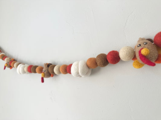 Turkey & White Pumpkin Garland