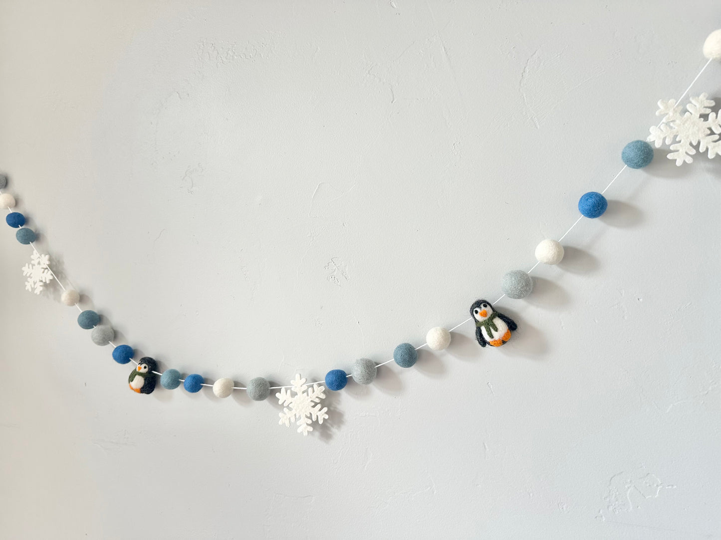 Snowflake & Penguin Garland