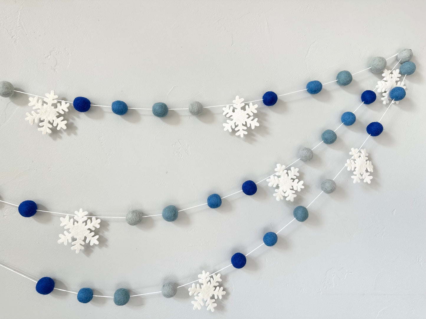 Blue Ombre Snowflake Garland