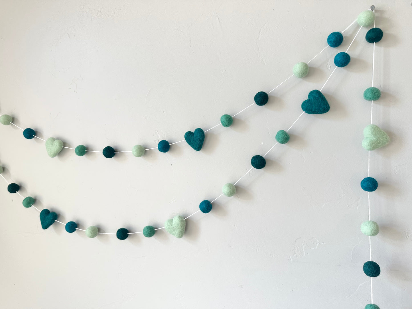 Teal Turquoise Mint Peacock Heart Garland