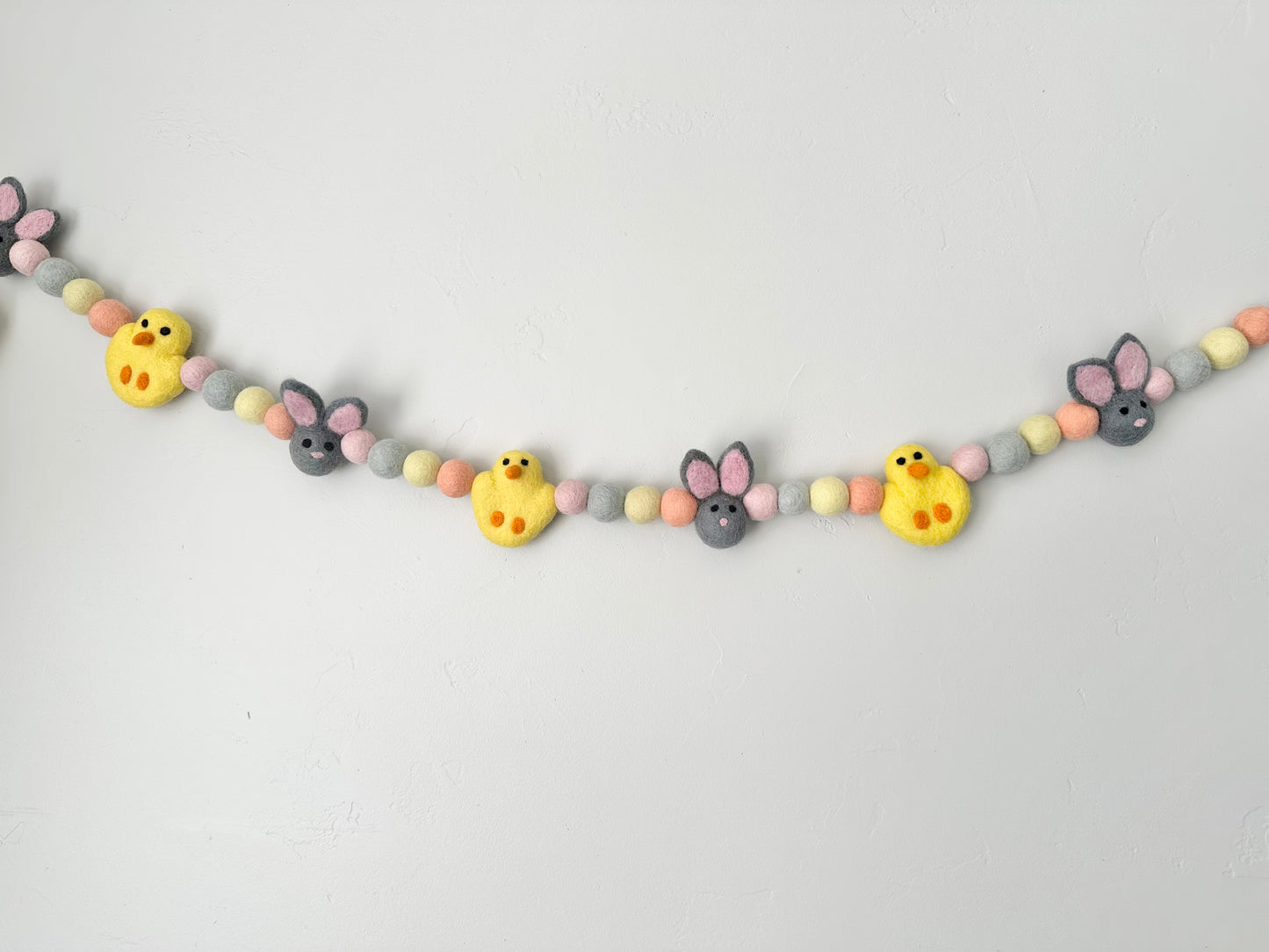 Chick & Bunny Garland