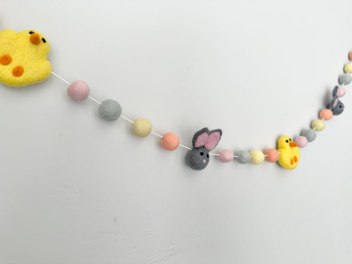 Chick & Bunny Garland