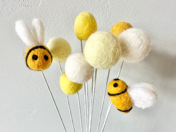 Wild Meadow Bee Bouquet Felt Flower Craft Kit, Moorlands Wool & Crafts, Luxury Wool Craft Supplies, Knitting Supplies