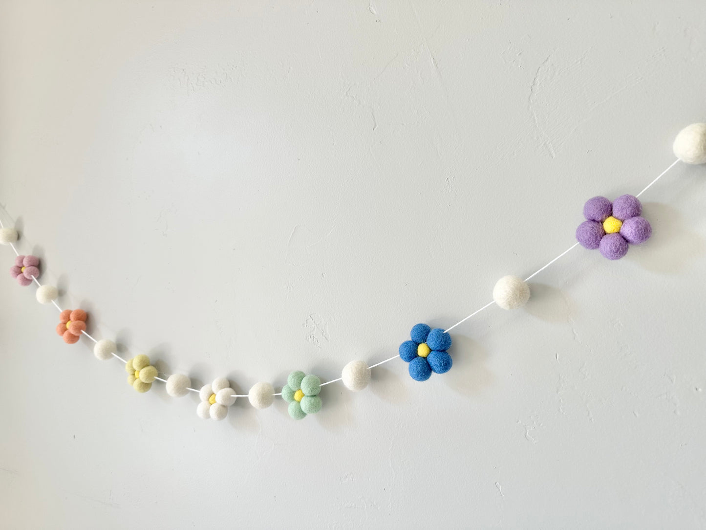 Rainbow Wool Daisy Garland