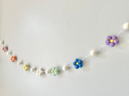 Rainbow Wool Daisy Garland