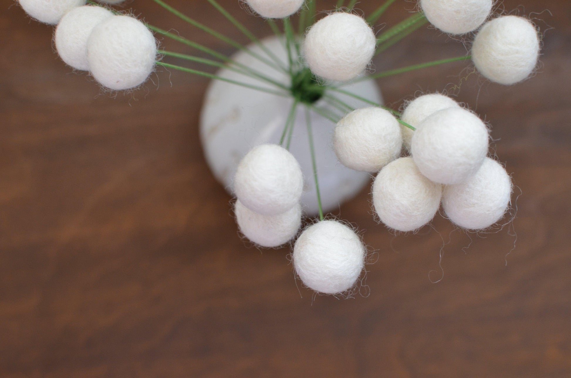 Solid White Felt Ball Bouquet - Redheadnblue