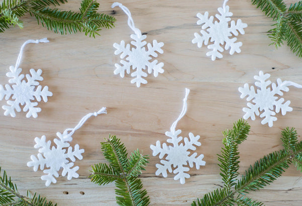 How to DIY Felt Snowflake